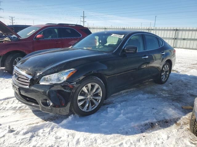 Infiniti M37