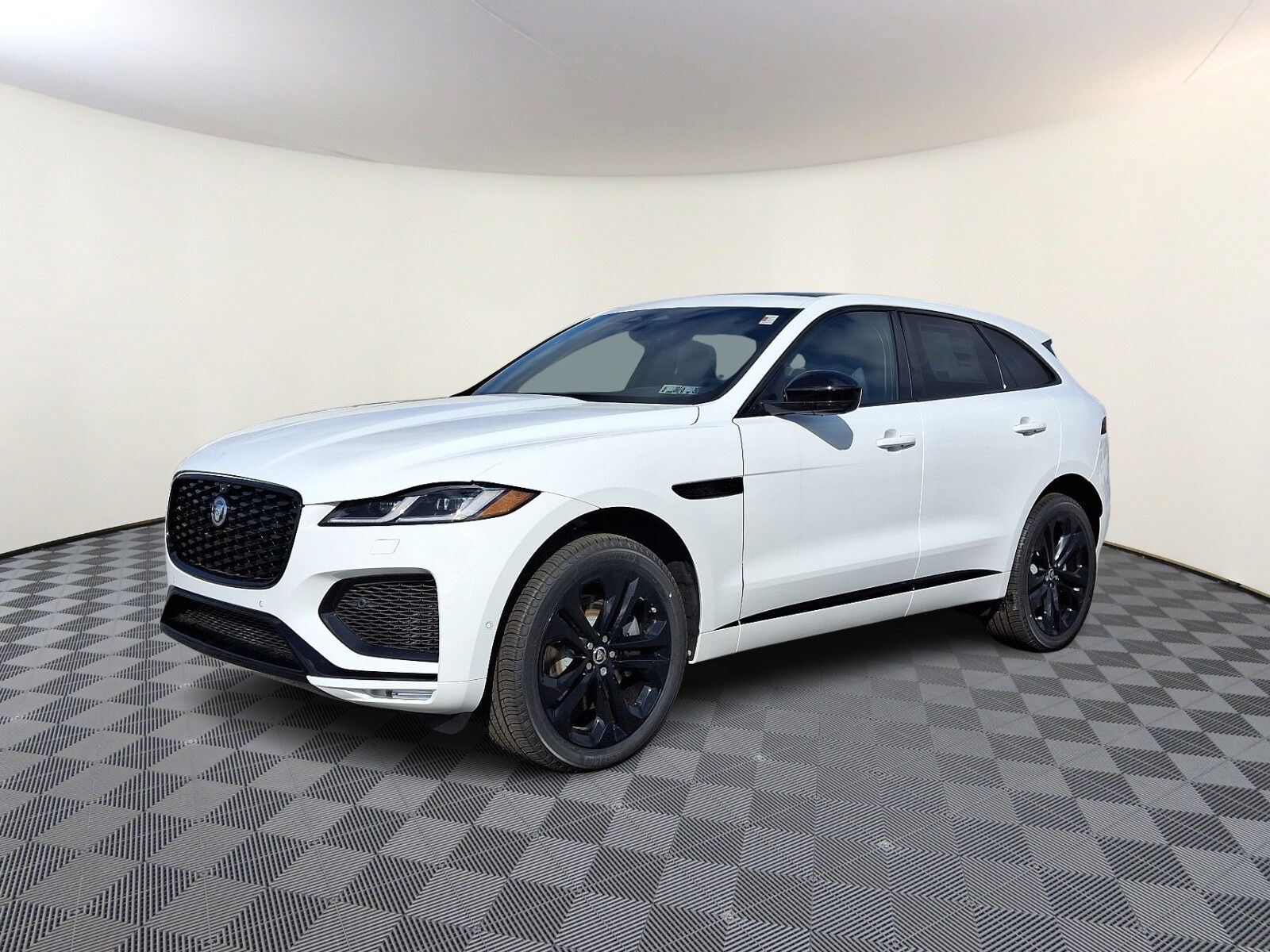 2026 JAGUAR F-Pace