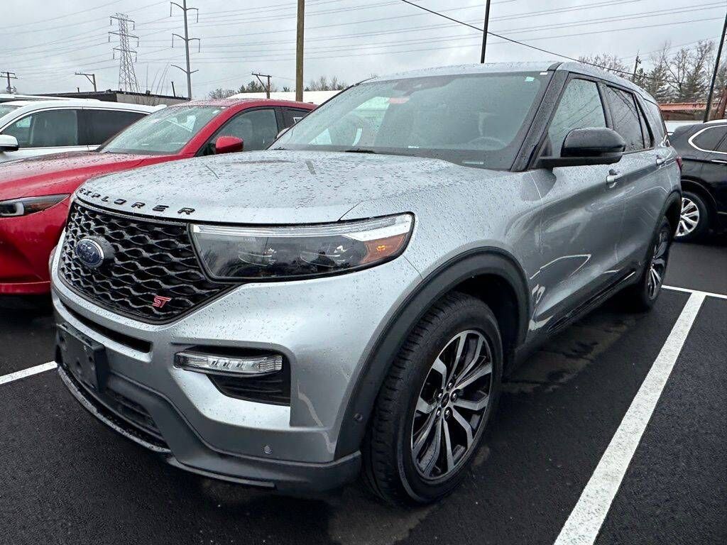 2021 FORD Explorer