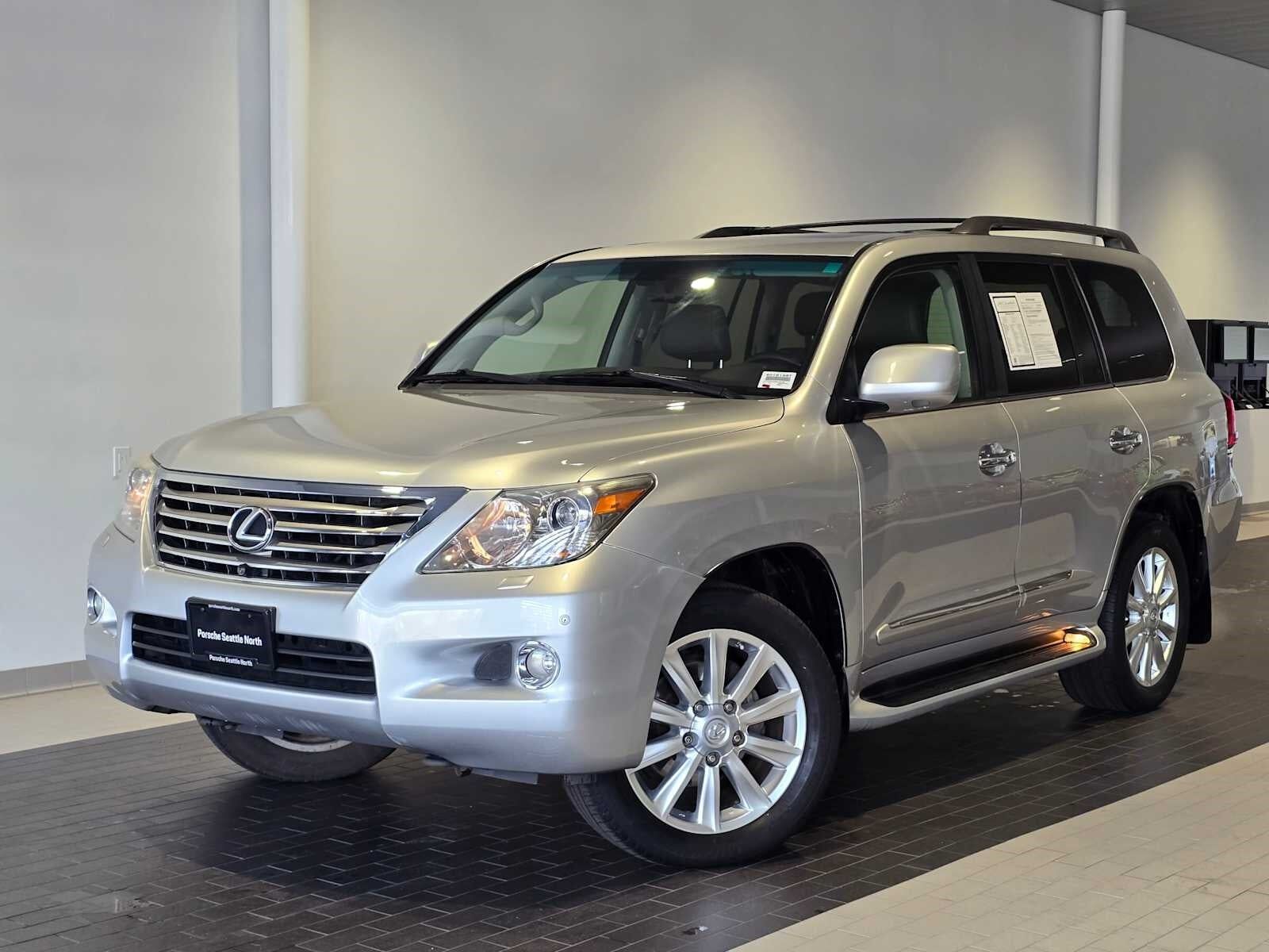 Lexus LX