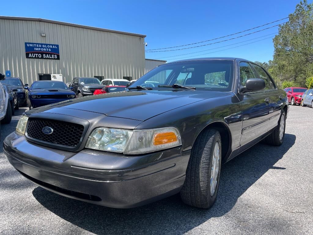 Ford Crown Victoria