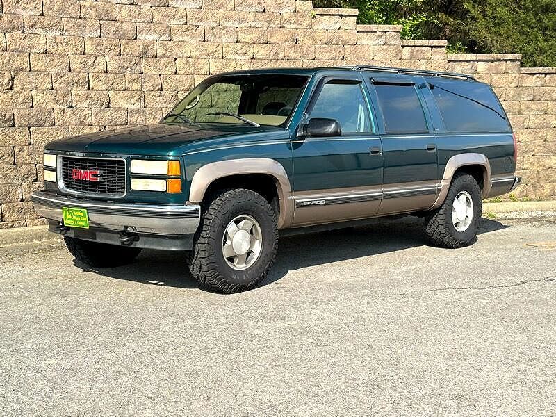 GMC Suburban