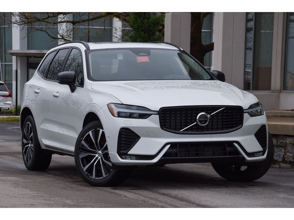 2025 VOLVO XC60