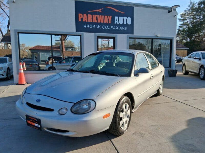 Ford Taurus
