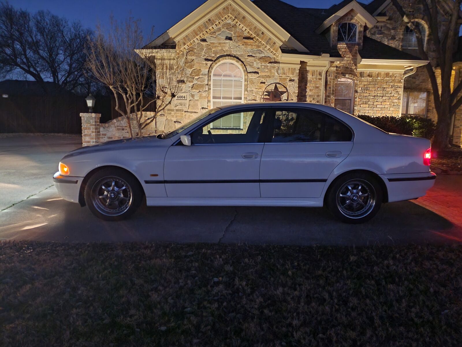 BMW 540i