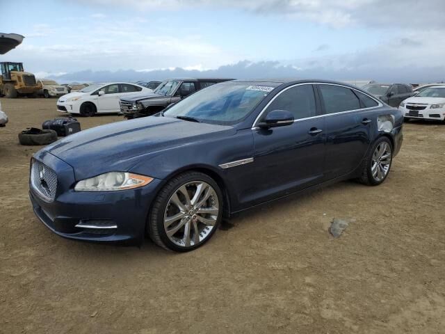 Jaguar XJ