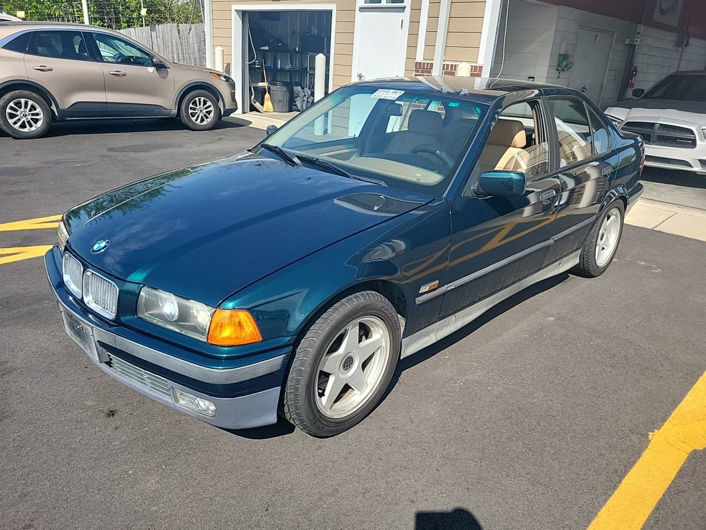 BMW 318i