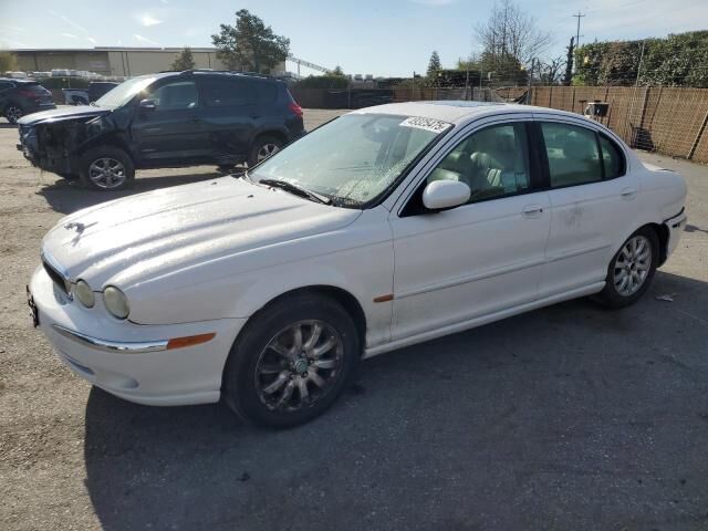 Jaguar X-Type