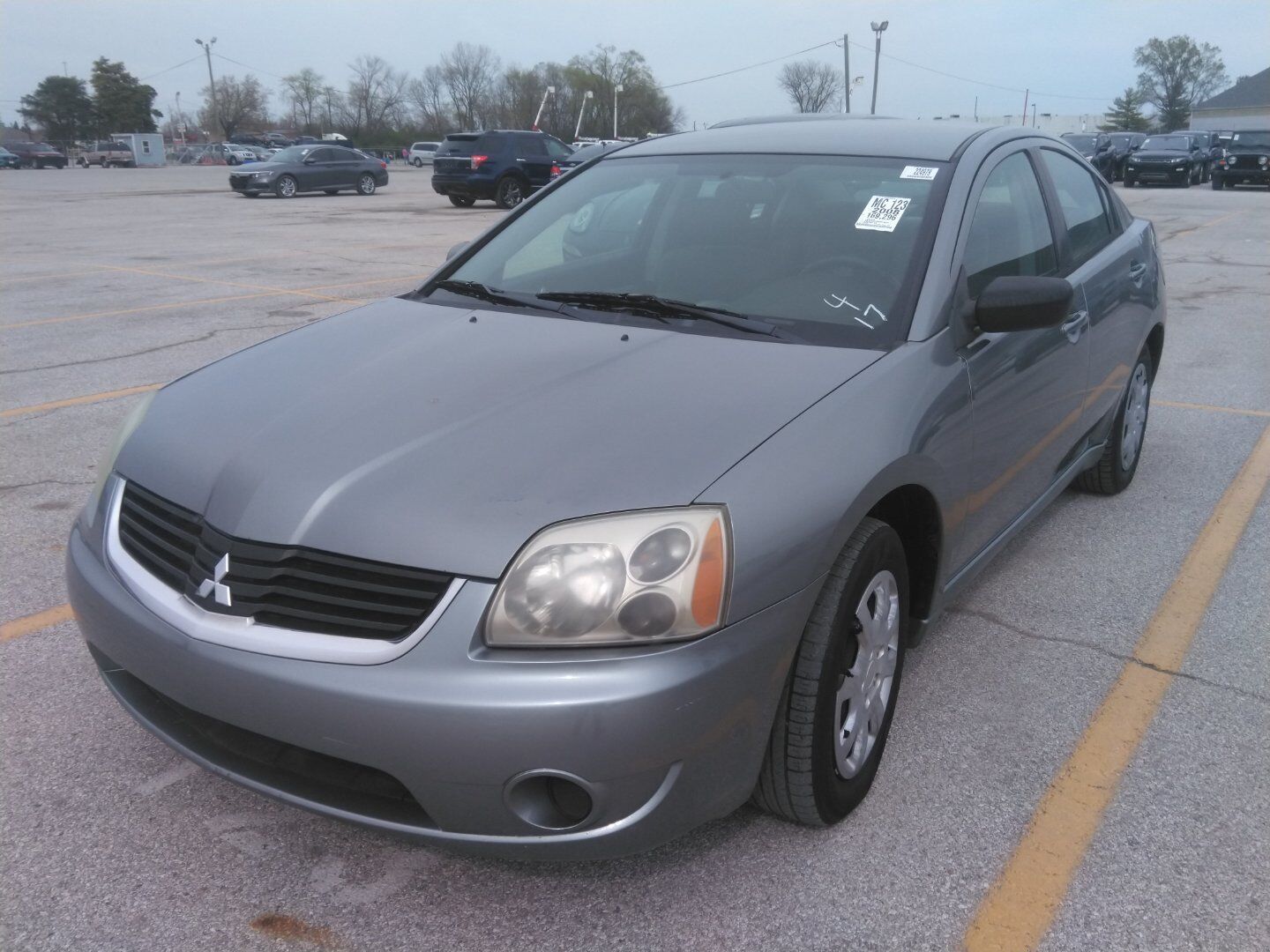 Mitsubishi Galant