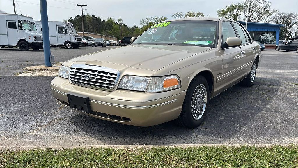 Ford Crown Victoria