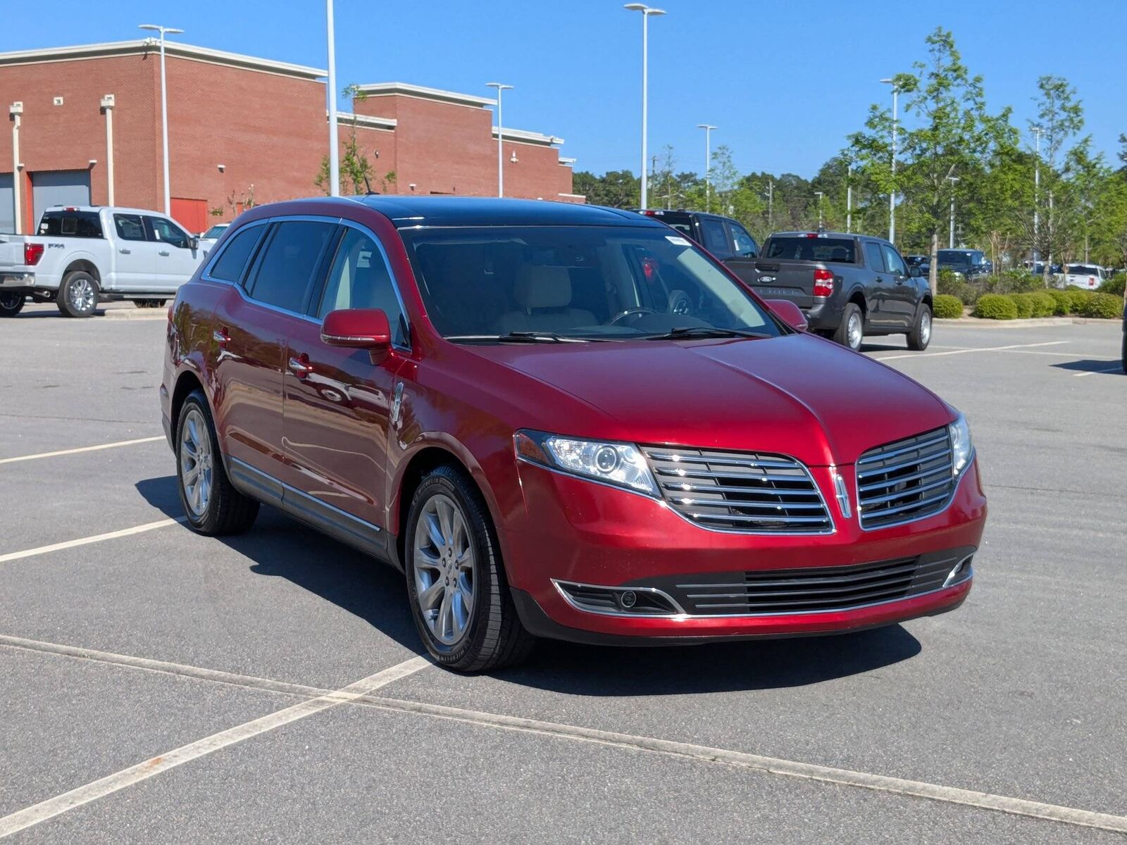 Lincoln MKT