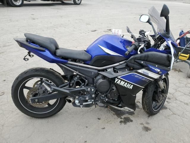 YAMAHA