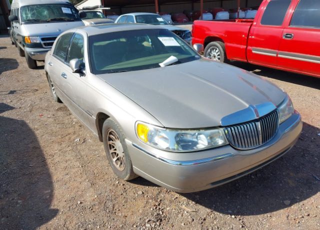 Lincoln Town Car