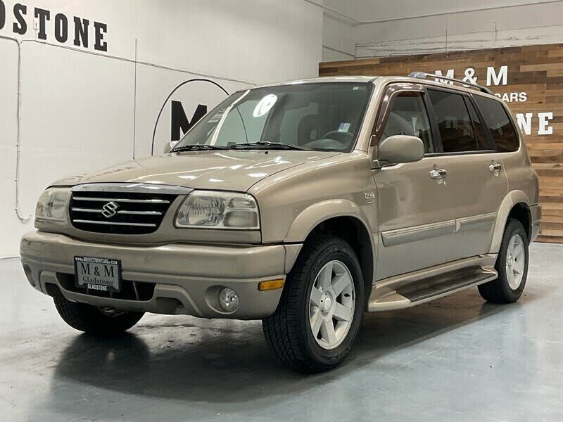 Suzuki XL7