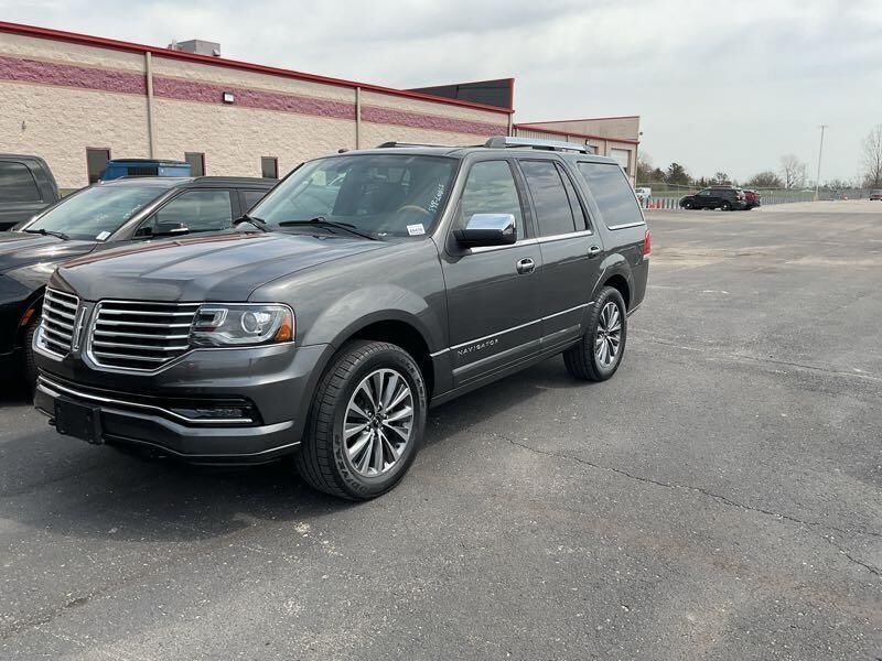 Lincoln Navigator