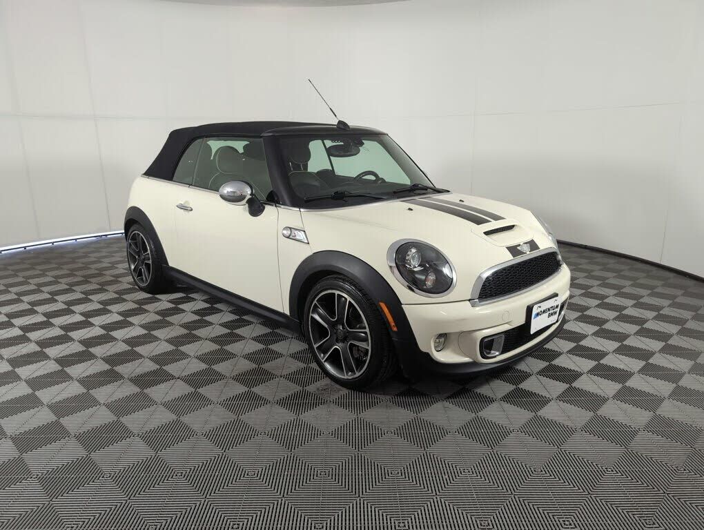 MINI Cooper Convertible