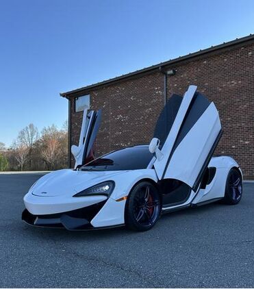 McLaren 570S