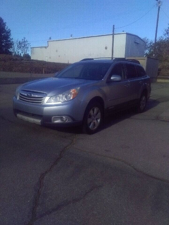 2012 SUBARU Outback