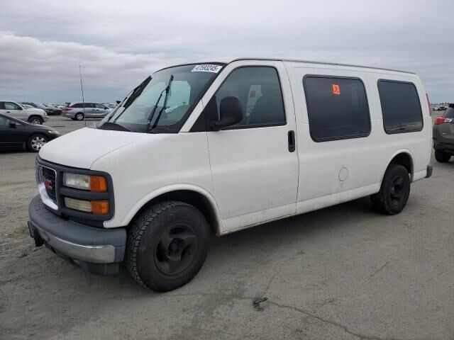 GMC Savana