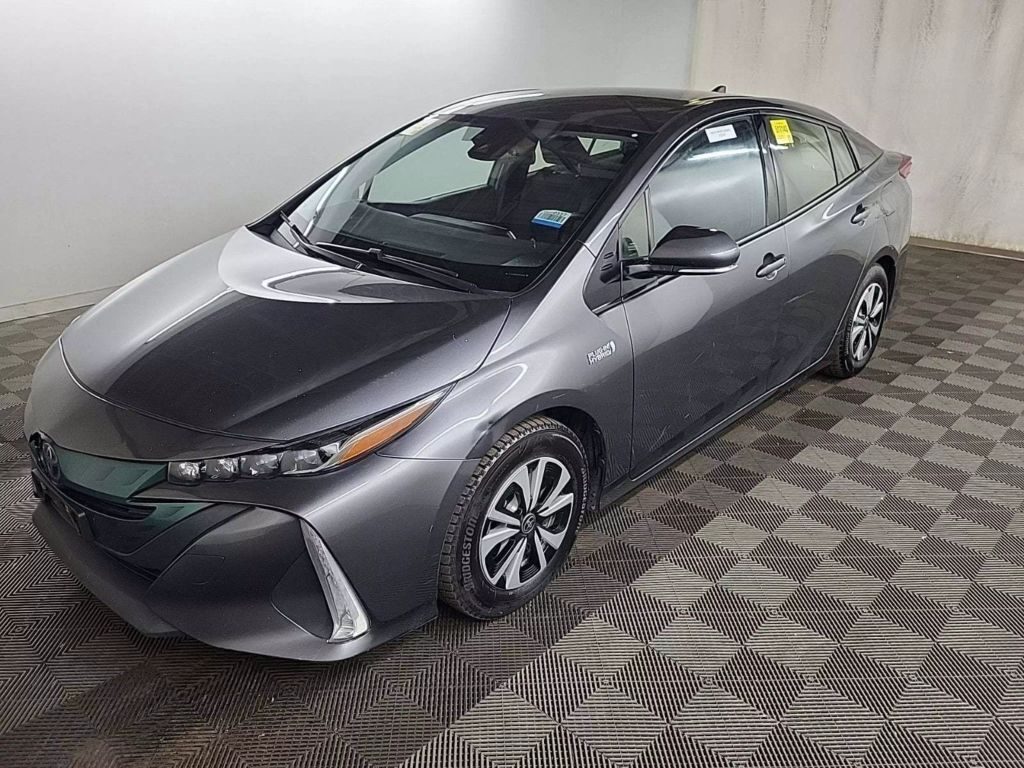 2017 TOYOTA Prius