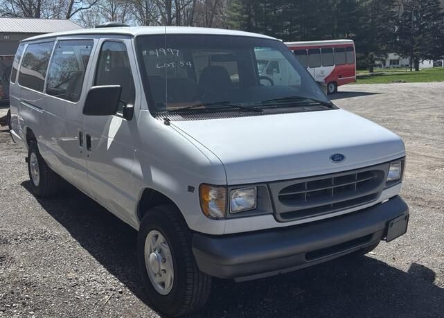 Ford E-350