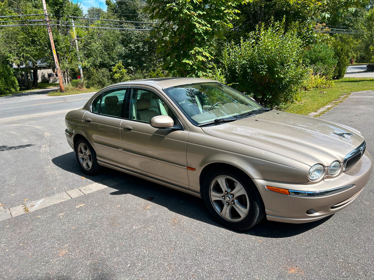 Jaguar X-Type