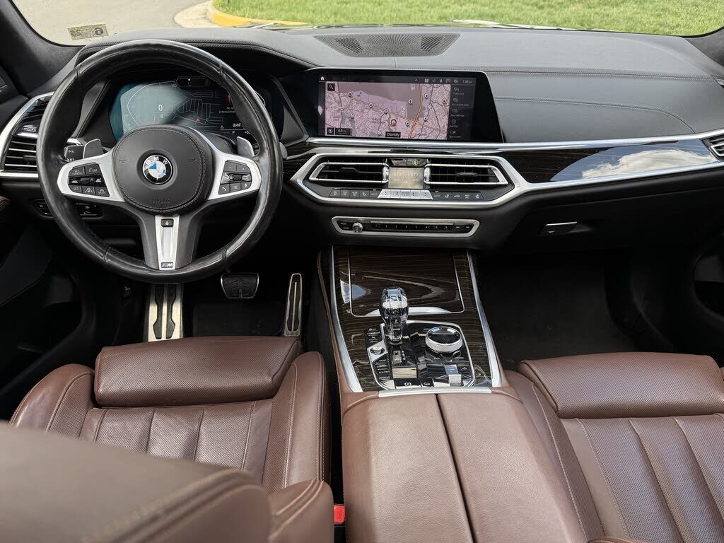 2020 BMW X7