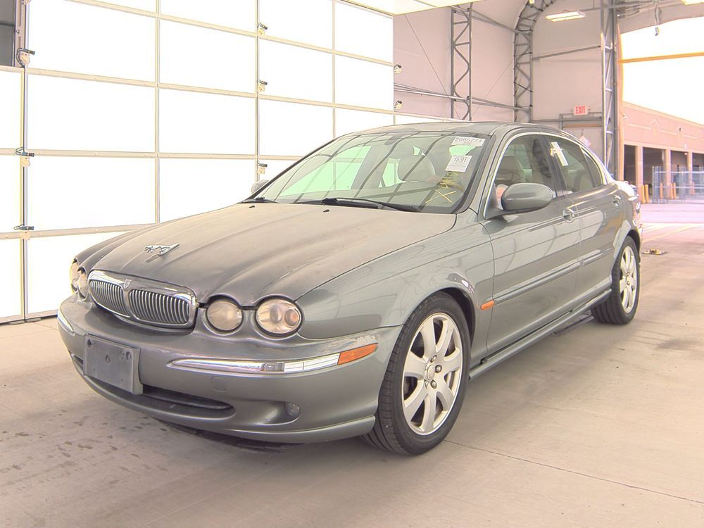 Jaguar X-Type