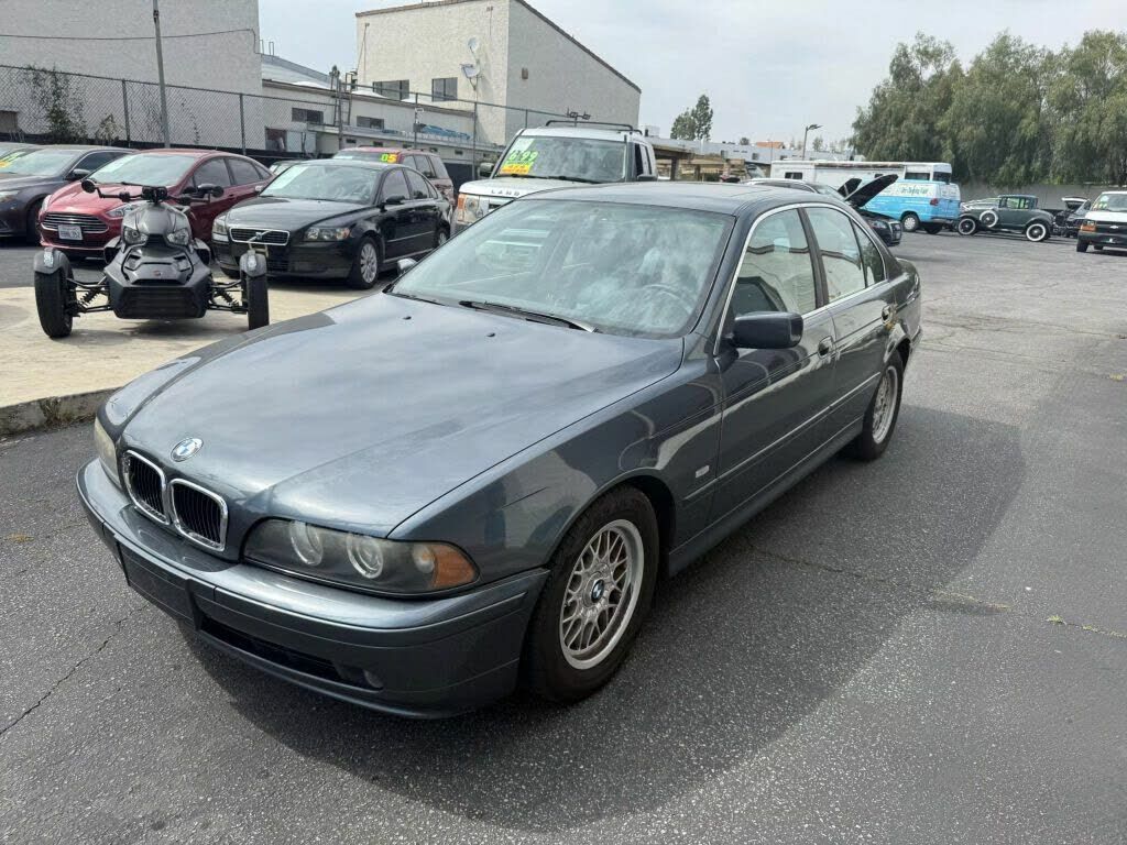 BMW 525i