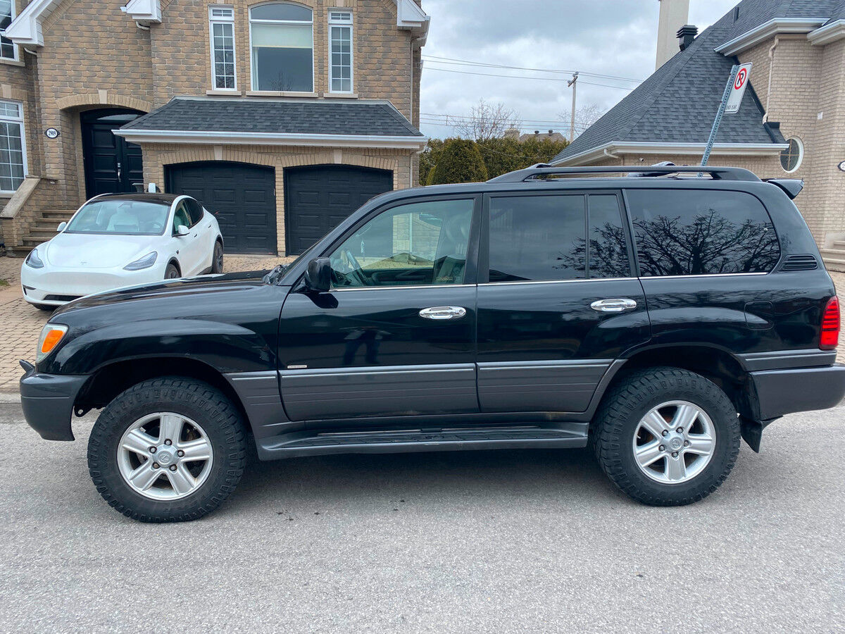 Lexus LX