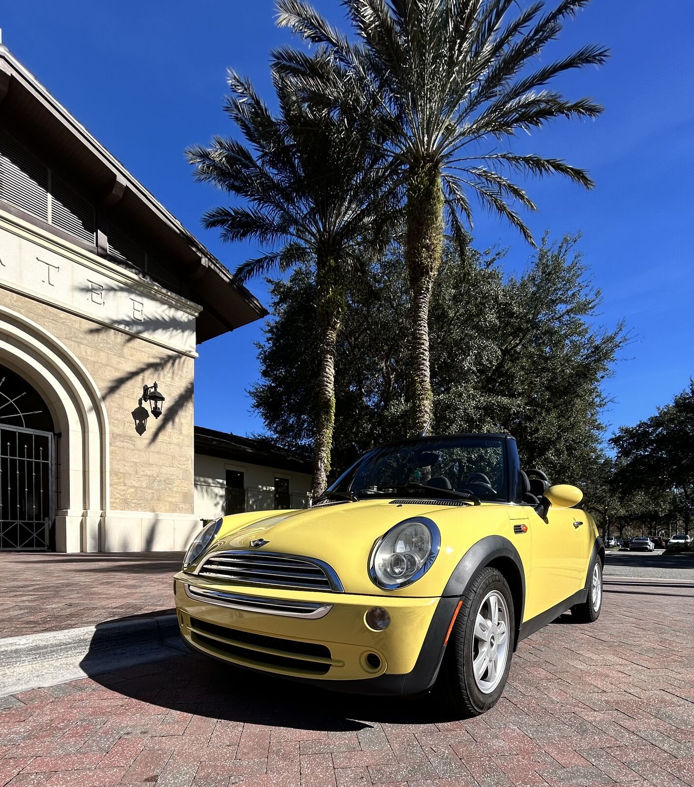 MINI Cooper Convertible