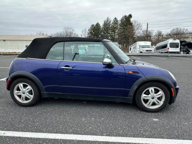 MINI Cooper Convertible
