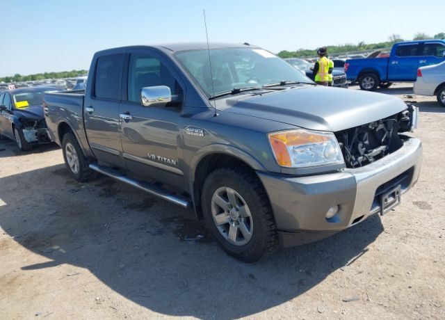 Nissan Titan