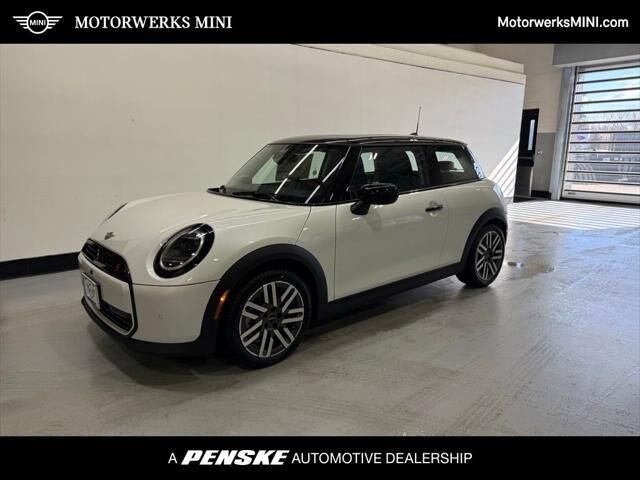 2025 MINI Hardtop