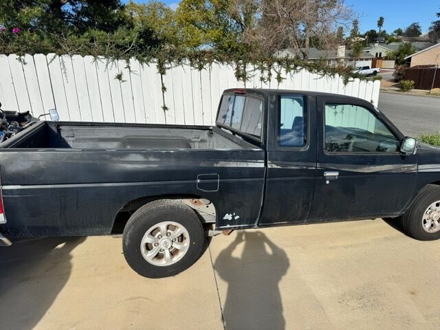 Nissan Pickup