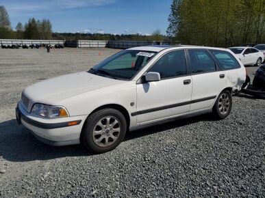 2000 VOLVO V40 - VIN Decoder