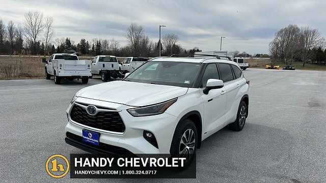 2021 TOYOTA Highlander