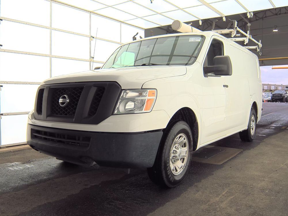 Nissan NV