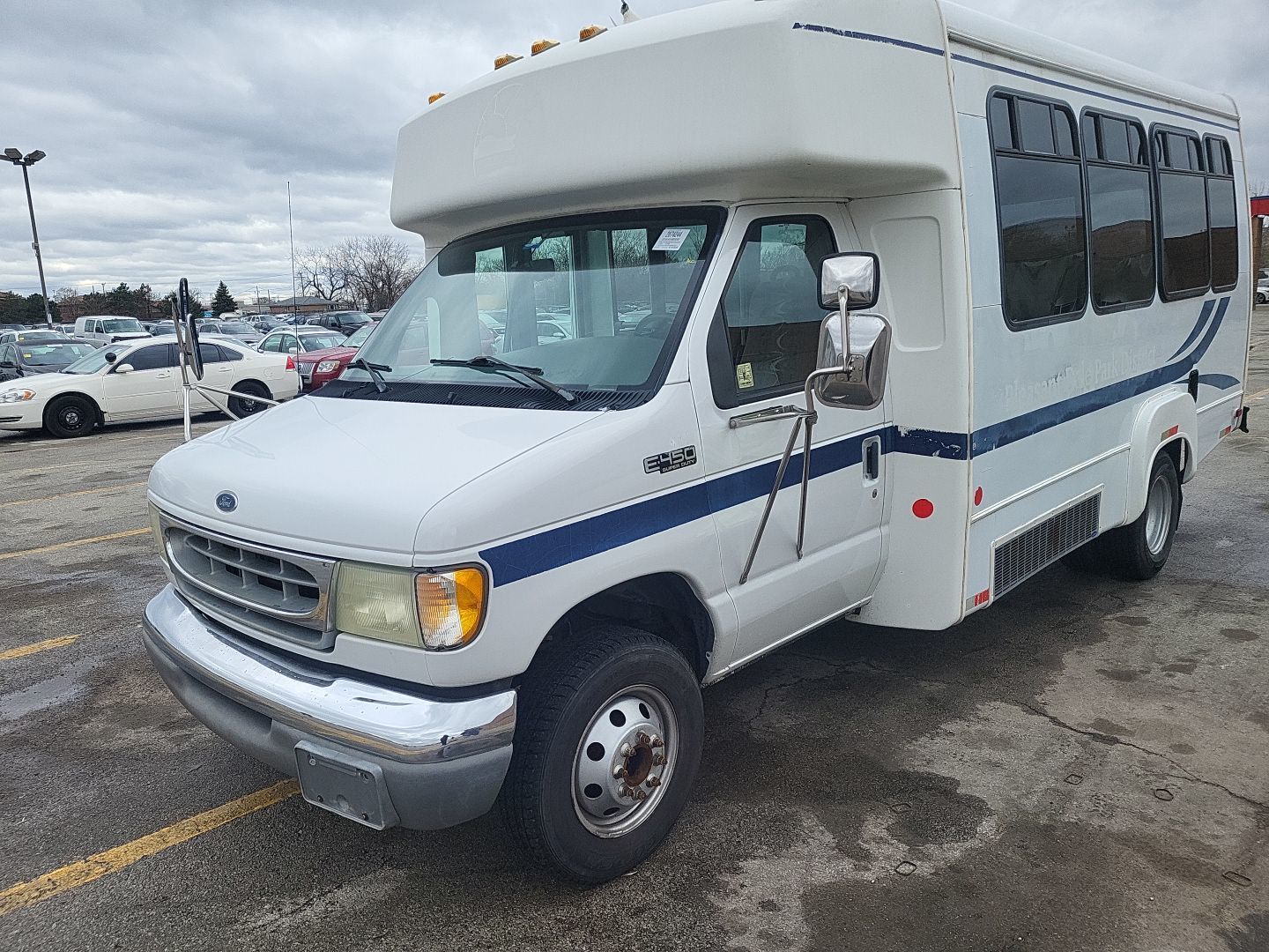Ford E-450