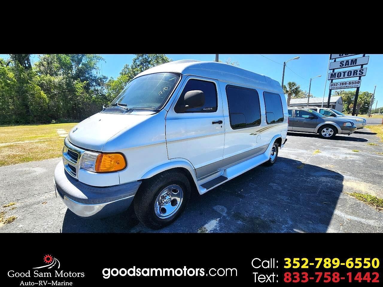 Dodge Ram Van