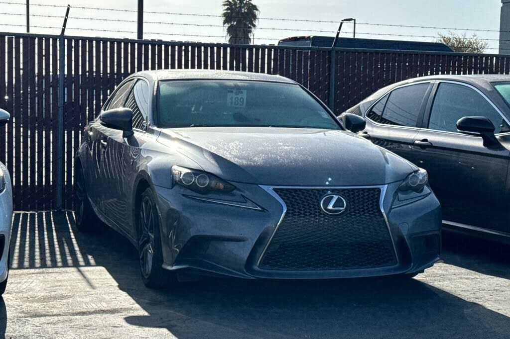 2015 Lexus IS