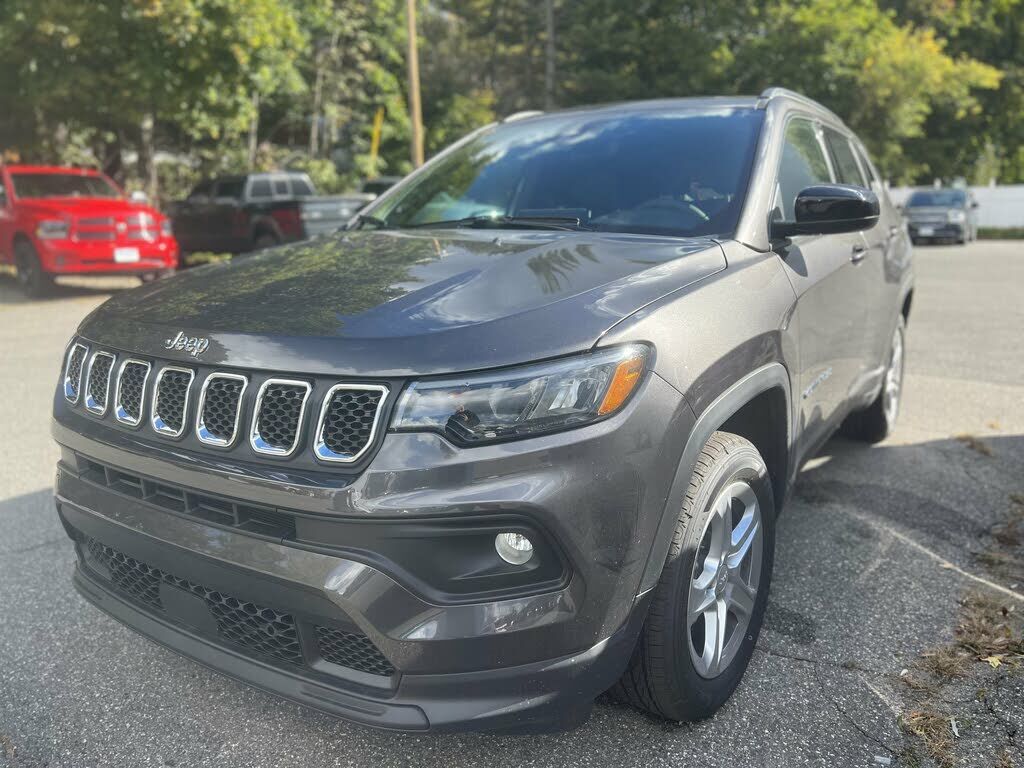 2024 JEEP Compass