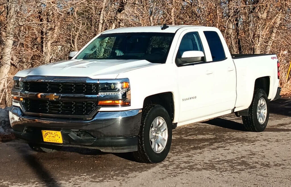 2017 CHEVROLET Silverado