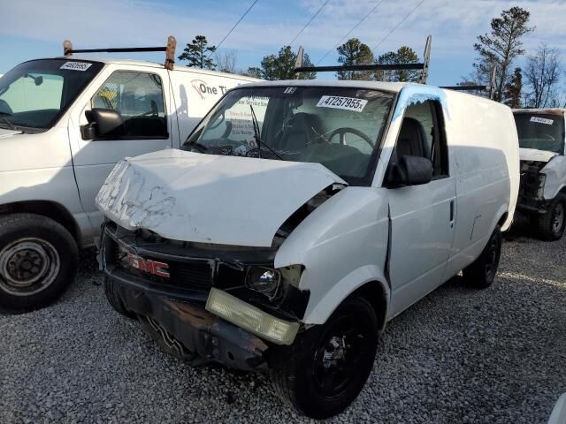 GMC Safari