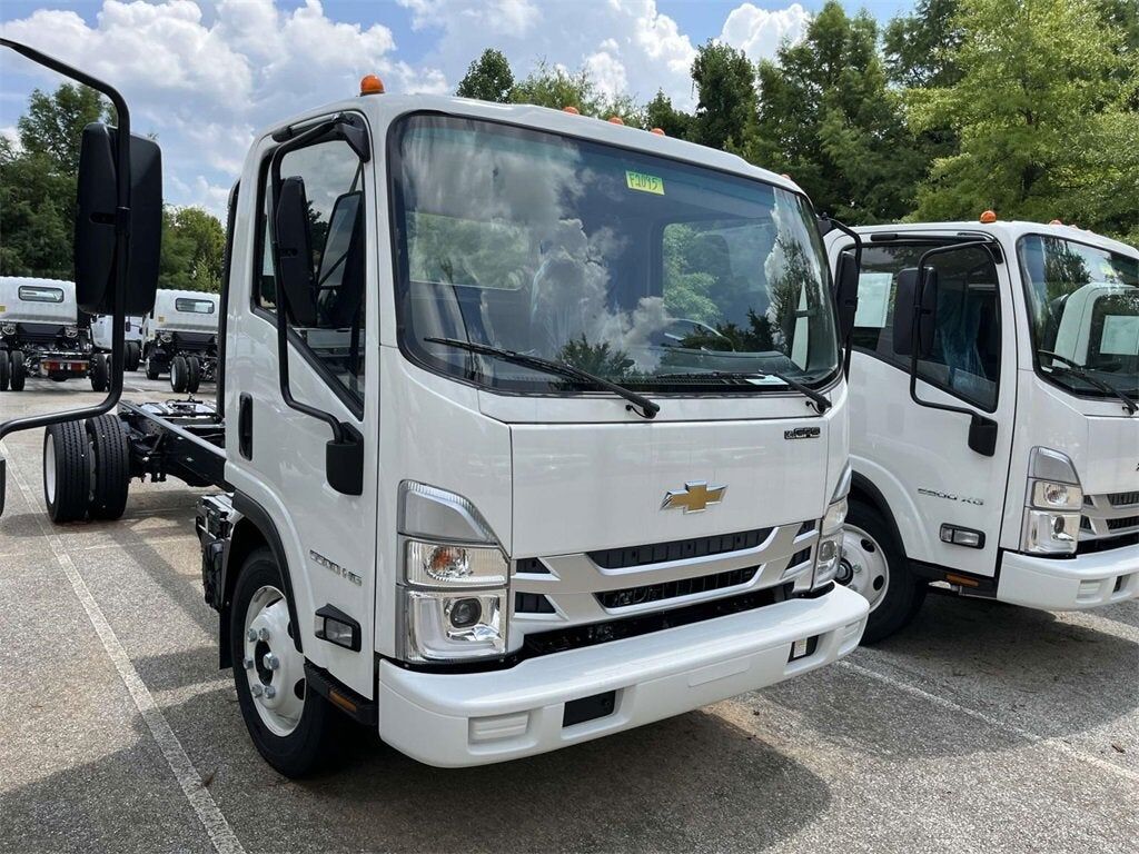 2025 CHEVROLET 5500XG