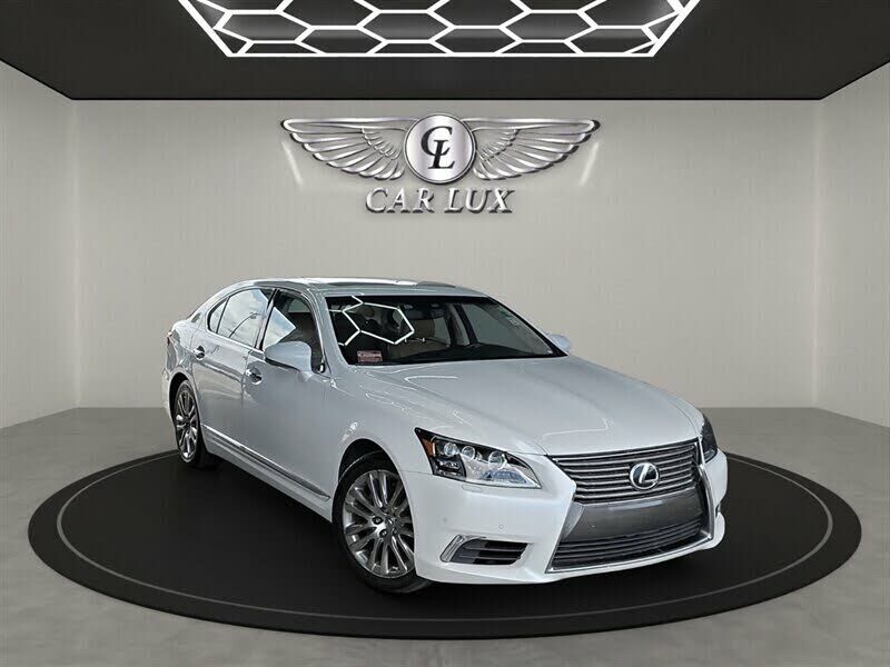 Lexus LS