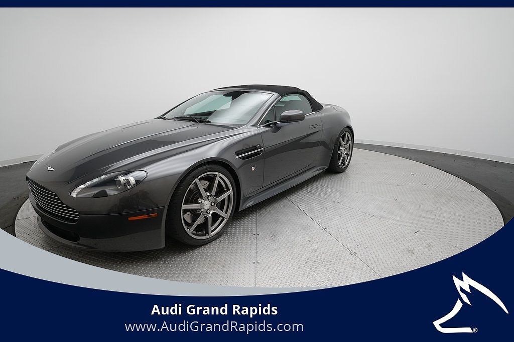 Aston Martin V8 Vantage