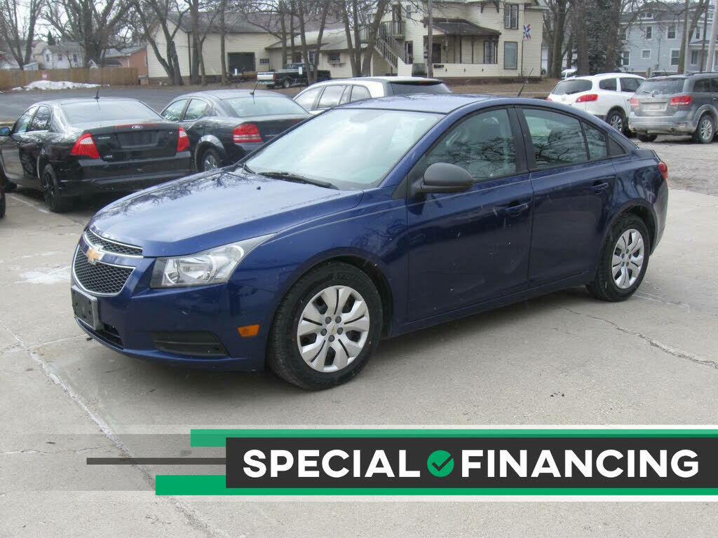2013 CHEVROLET Cruze