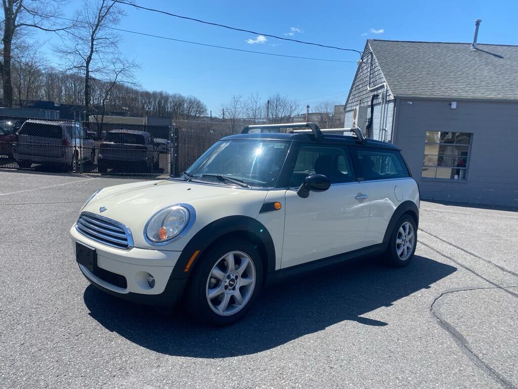 MINI Clubman