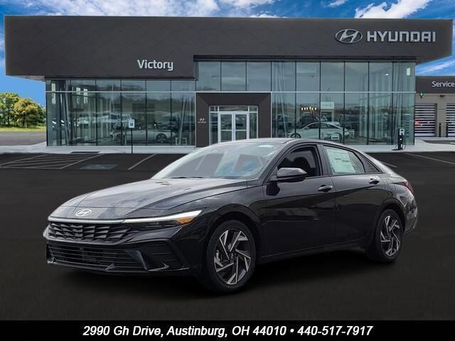 2025 HYUNDAI Elantra